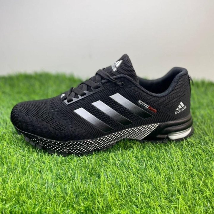 Кроссовки adidas мужские