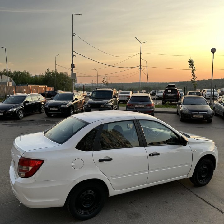 ВАЗ (Lada) Granta, 2018