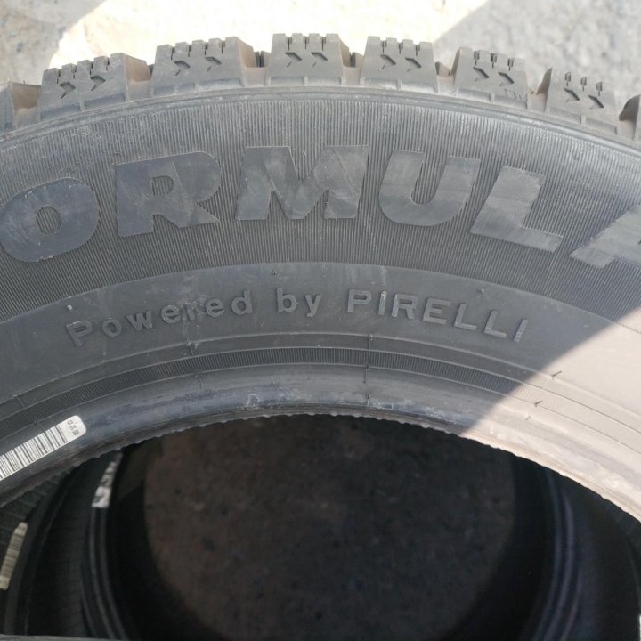 Зимние шины 185/65 R15 Pirelli Formula Ice