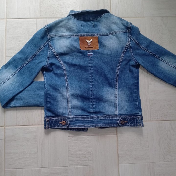 Пиджак джинсовый