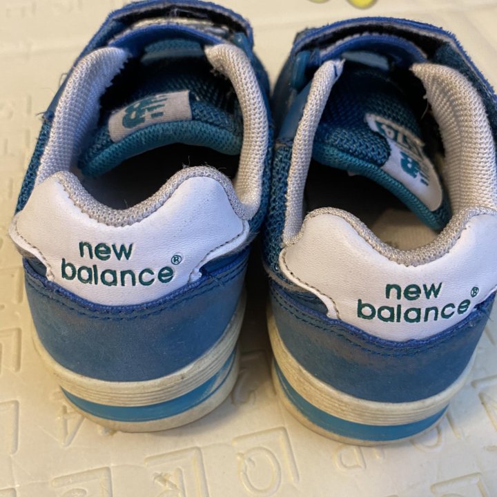 Кроссовки new balance