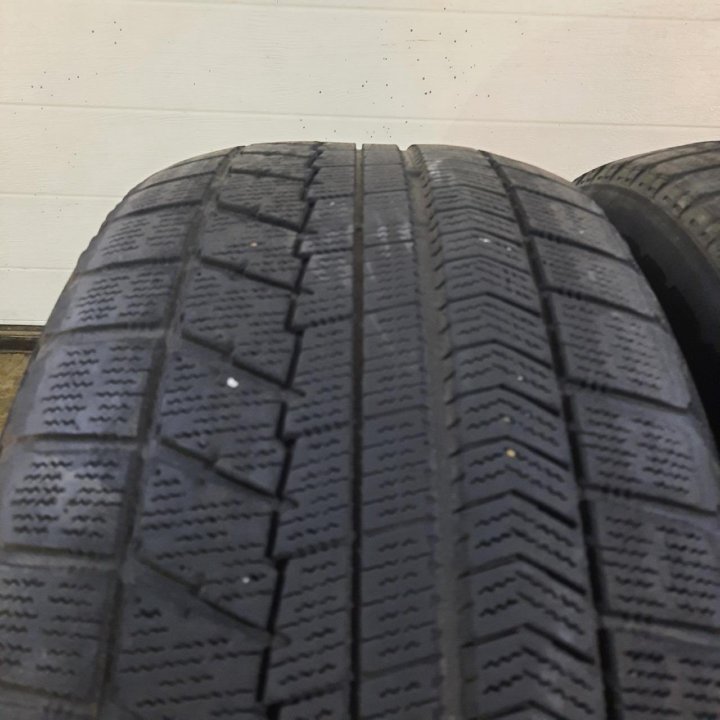 235/50R18 Bridgestone Blizzak VRX (Лот №6159)