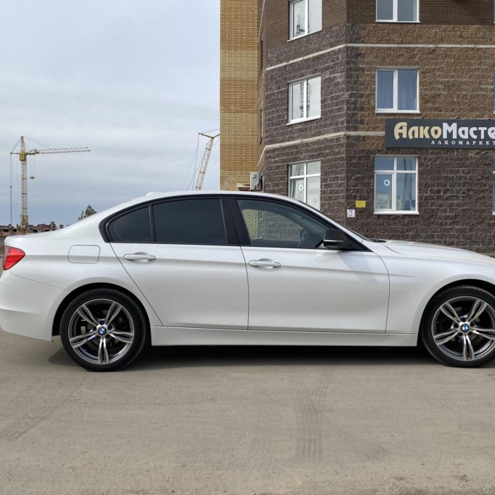 BMW 3 серия, 2015