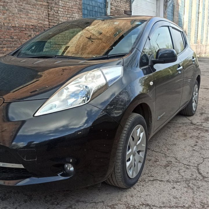 Nissan Leaf, 2015