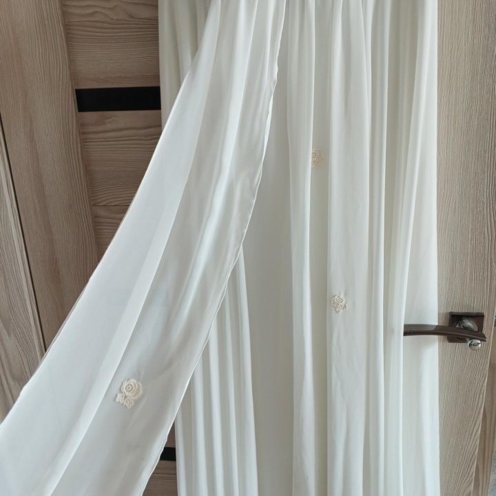 Платье праздничное