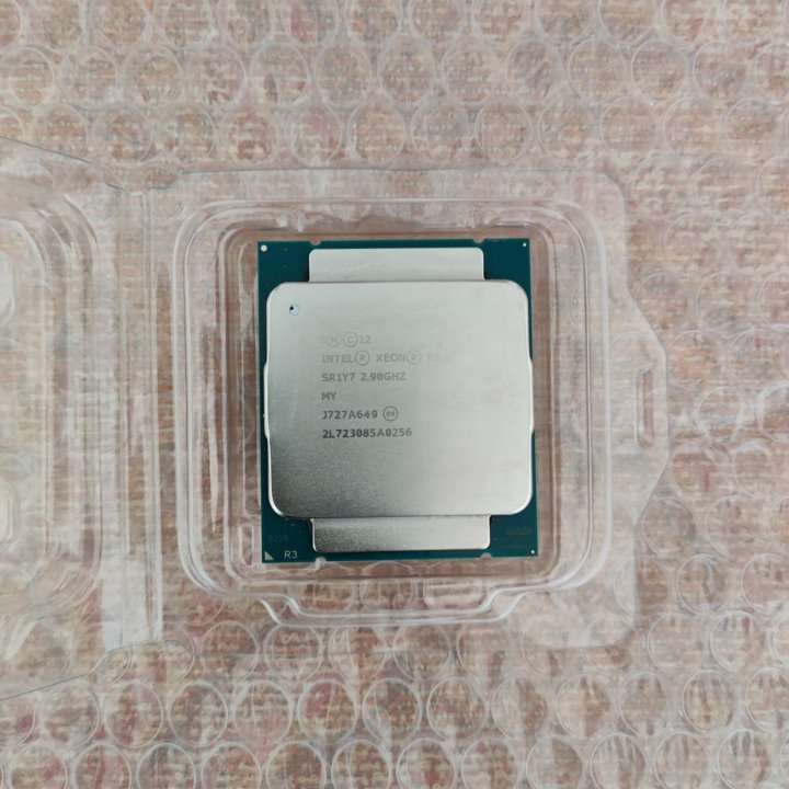 Intel Xeon E5-2666v3