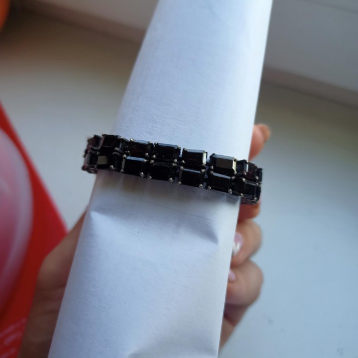 Браслет серебряный.