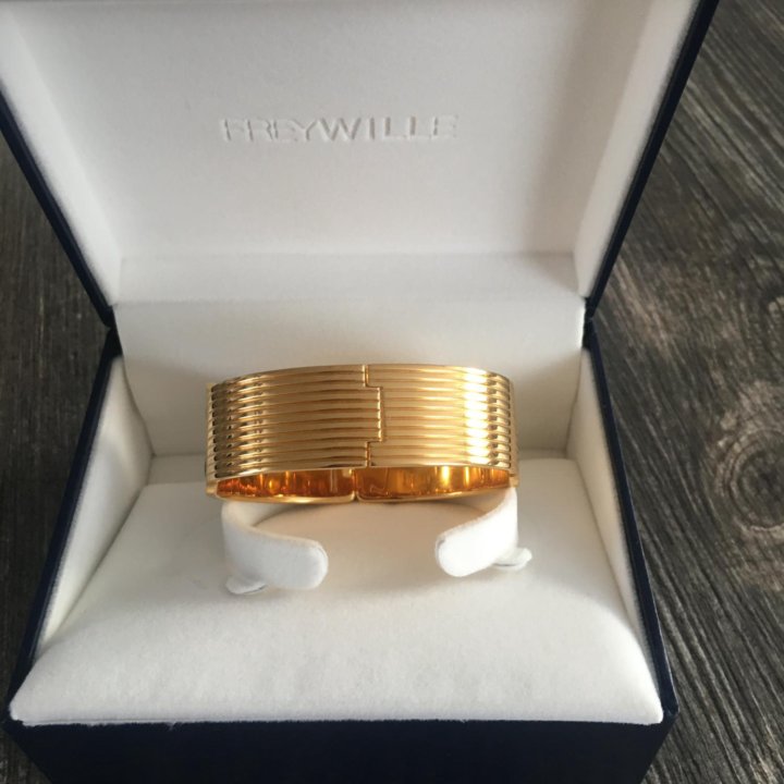 Браслет Freywille