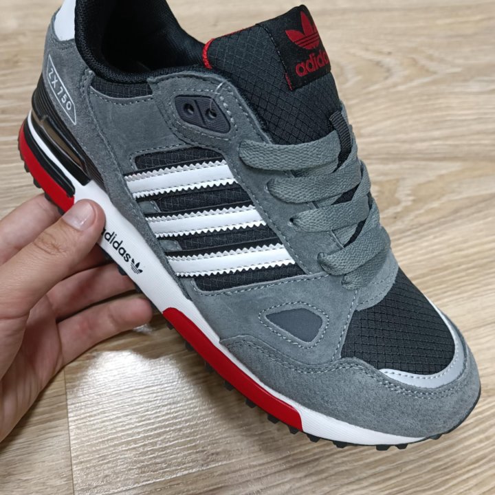 Кроссовки мужские adidas zx 750