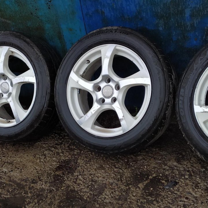 Ford R16 5x108 Bridgestone 205/55