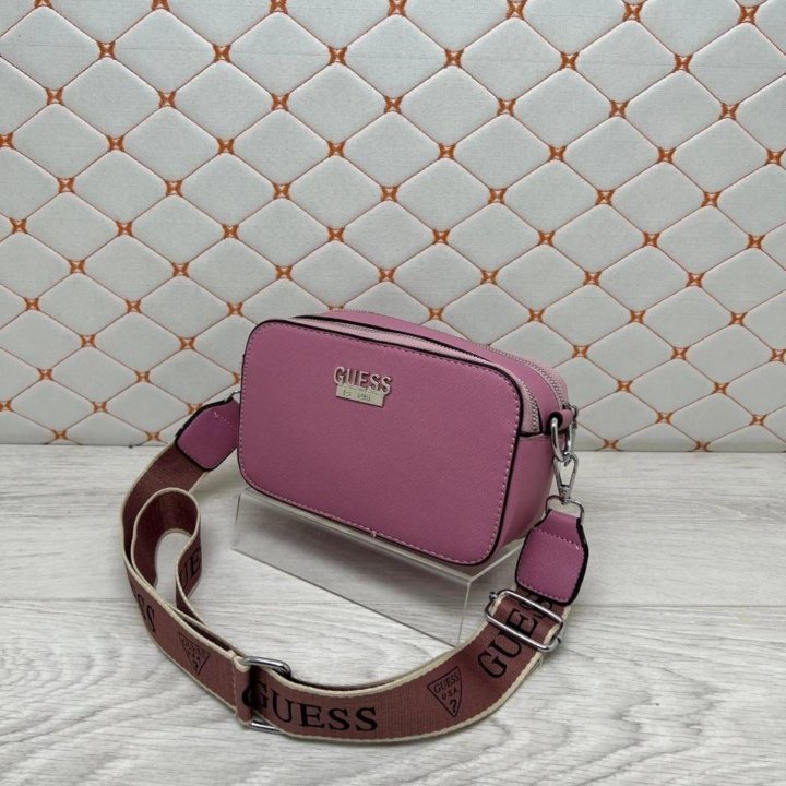 Сумка Guess 