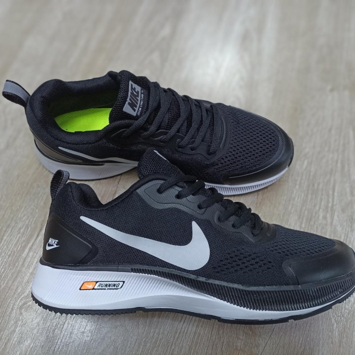 Кроссовки летние Nike