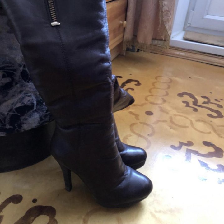 Женская обувь