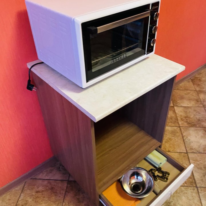 Кухонная тумба с выдвижным ящиком