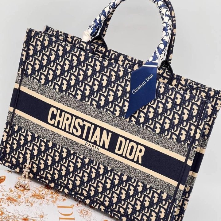 Сумки-шопер Dior