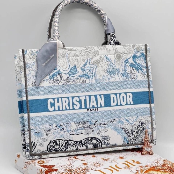 Сумки-шопер Dior