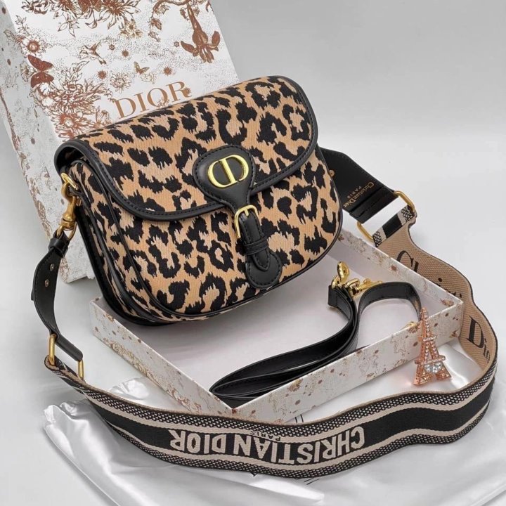 Сумки Dior