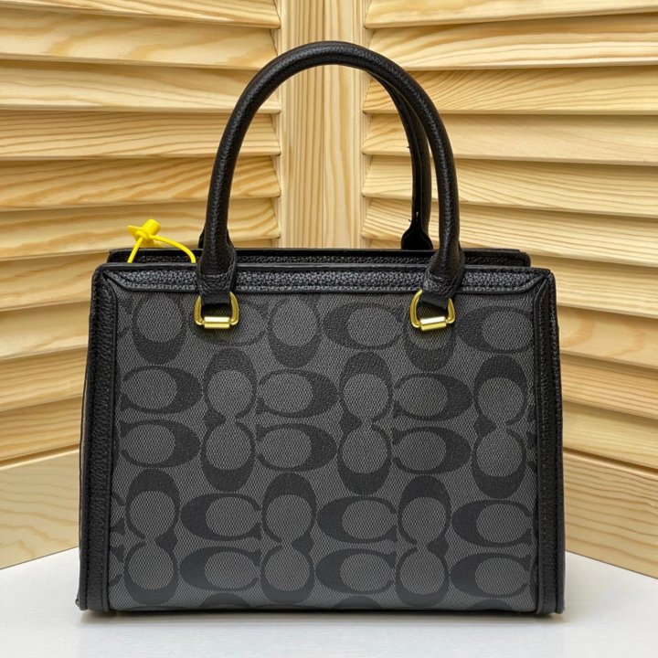 Сумки Coach