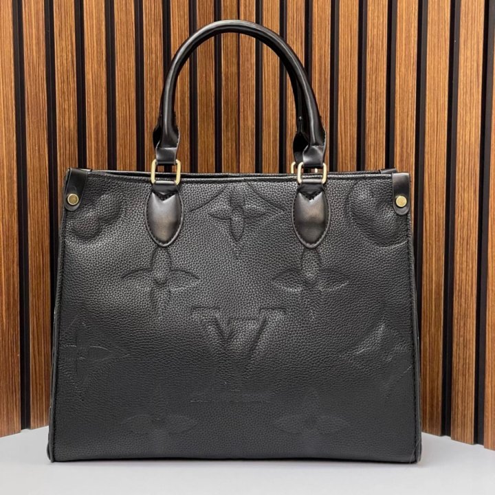 Сумки-шопер Louis Vuitton