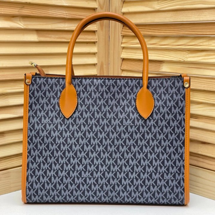 Сумки-шопер Michael Kors