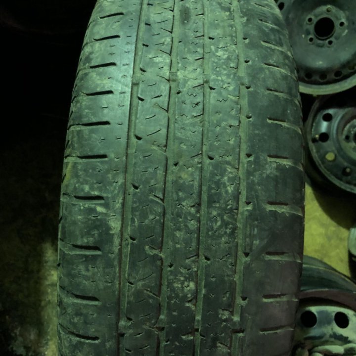 215/65 R16 шина летняя Континенталь 1шт