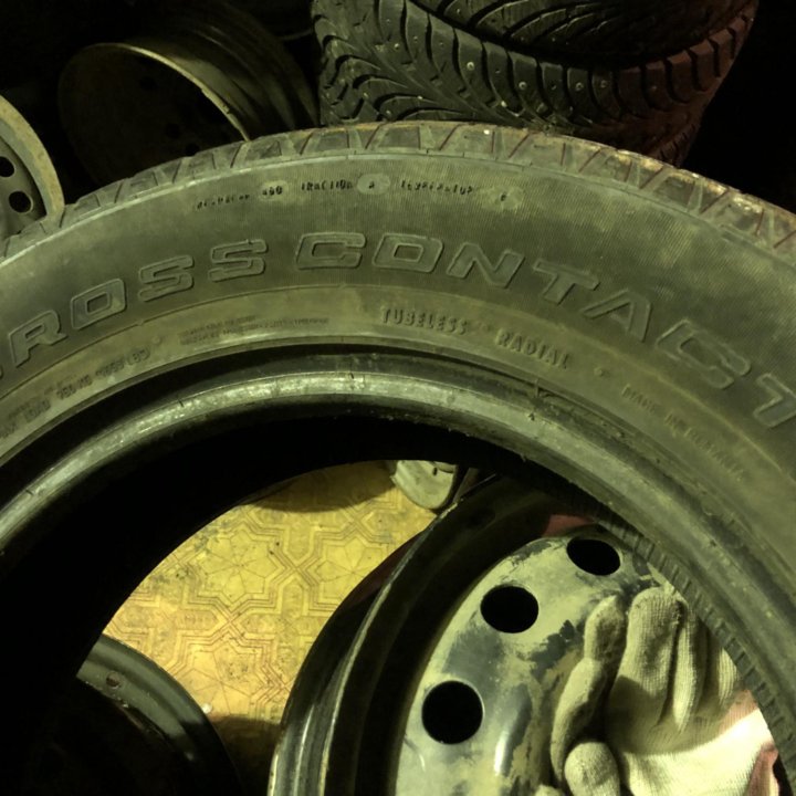 215/65 R16 шина летняя Континенталь 1шт