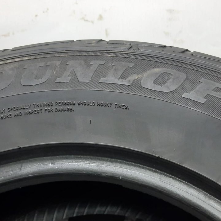 215/65R15 96H Dunlop SP Sport LM703 пара