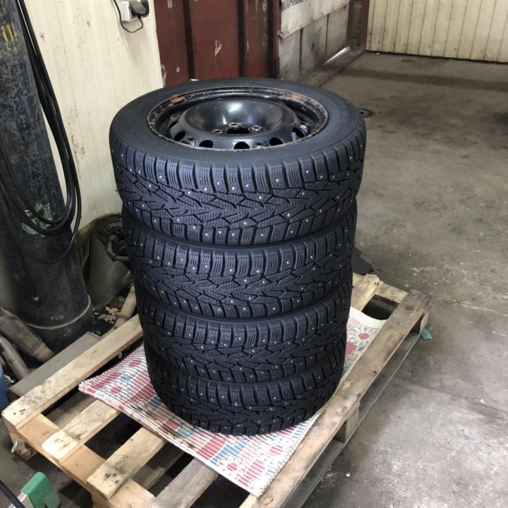 Колеса VAG Nokian Nordman 7 195/55 R15