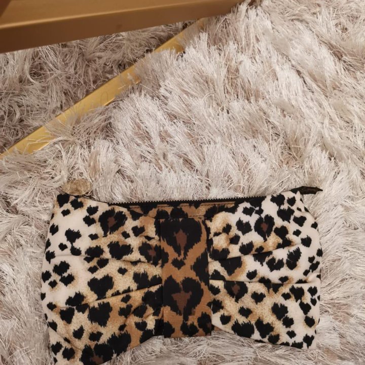 Клатч red valentino оригинал