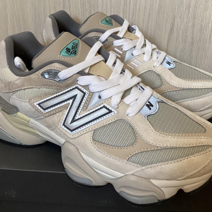 Кроссовки New Balance 9060