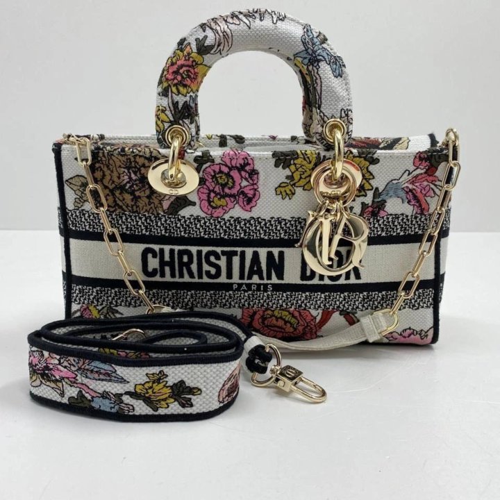Сумки Dior