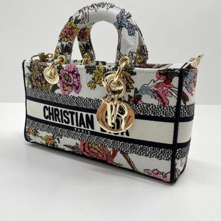Сумки Dior