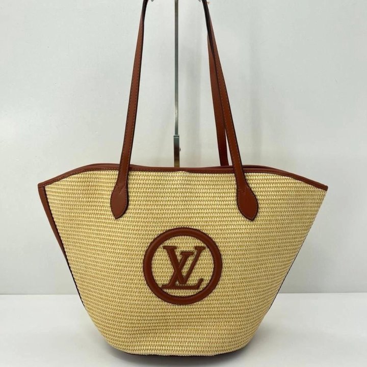 Сумки-шопер Louis Vuitton
