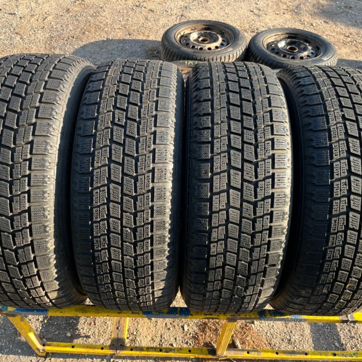 Зима Bridgestone Blizzak WS-50 235/60 R16 100Q