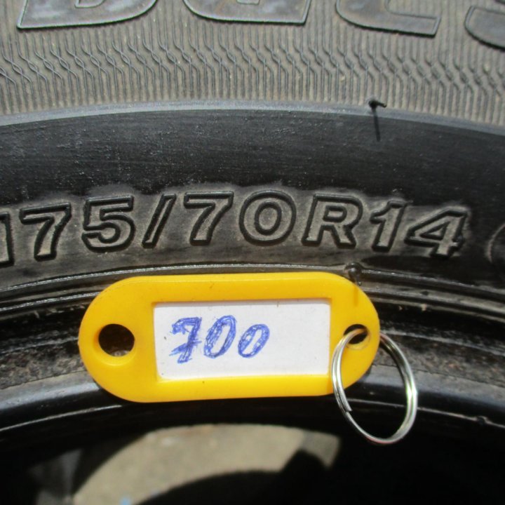 2шт 175\70 R14 Bridgestone