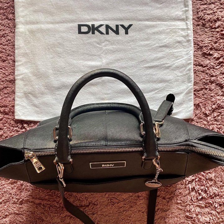 Сумка DKNY