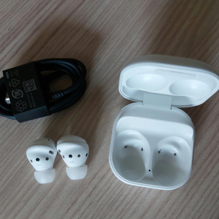 Беспроводные наушники Samsung Galaxy Buds Pro