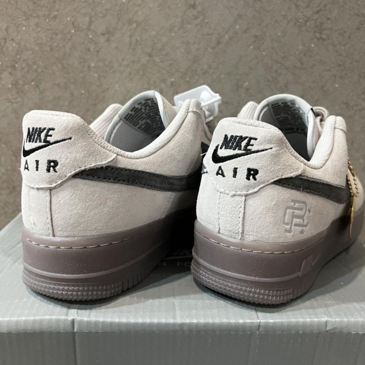 Мужские кроссовки Nike Air Force