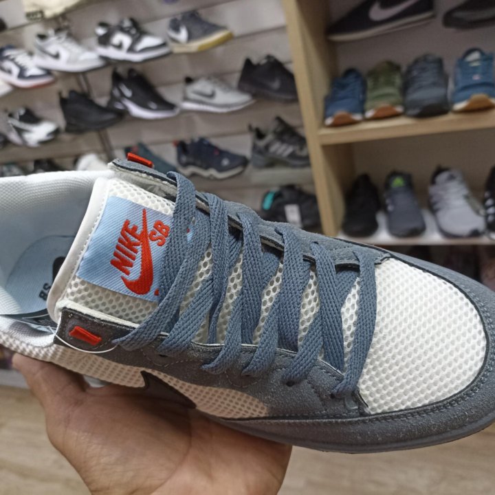 Кроссовки Nike SB dunk