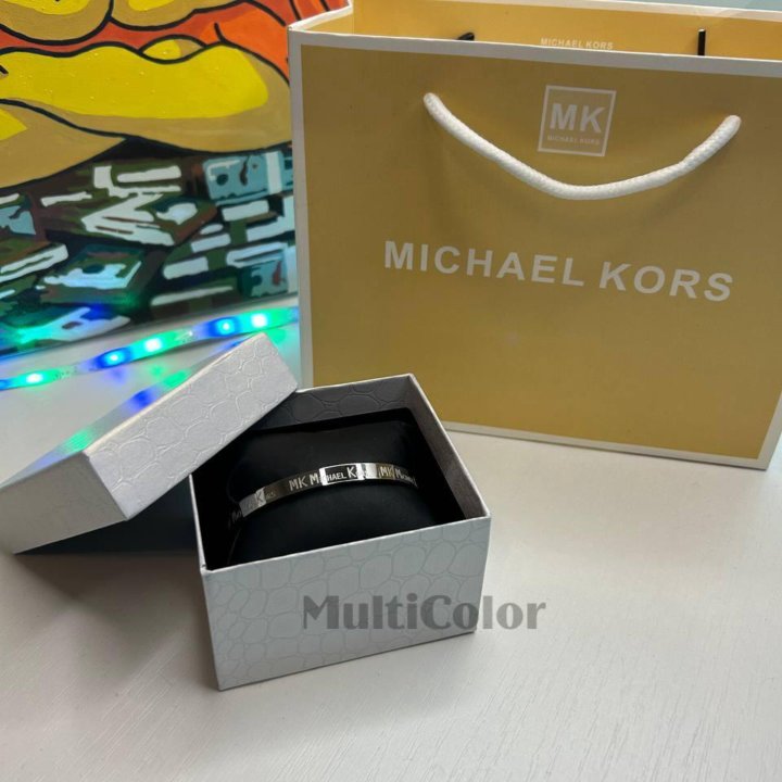 Браслет Michael Kors с комплектом Новый