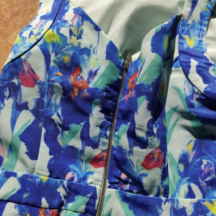 Платье с Ирисами