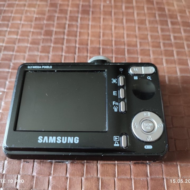 Samsung D860