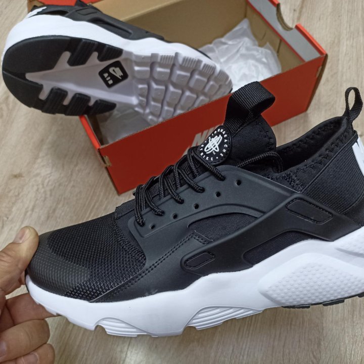 Nike Air Huarache