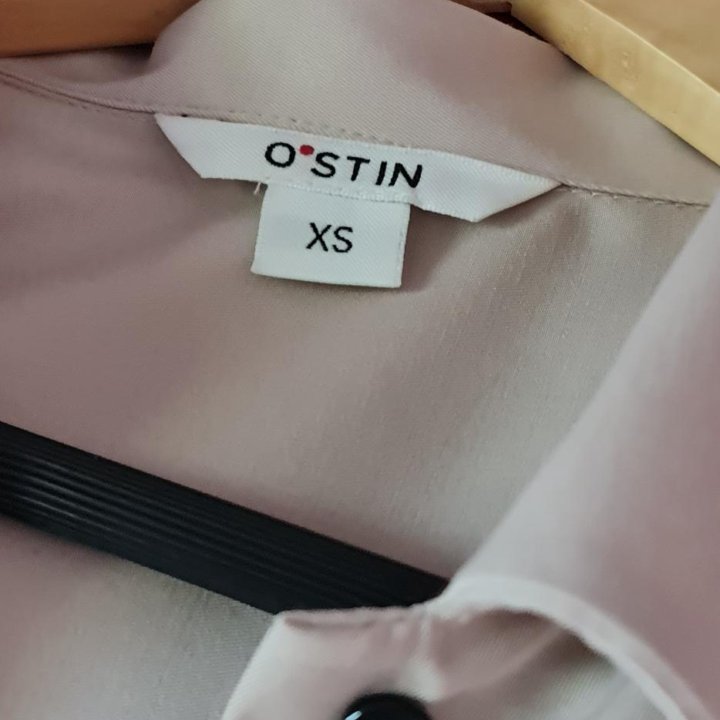 Женская бежевая рубашка XS