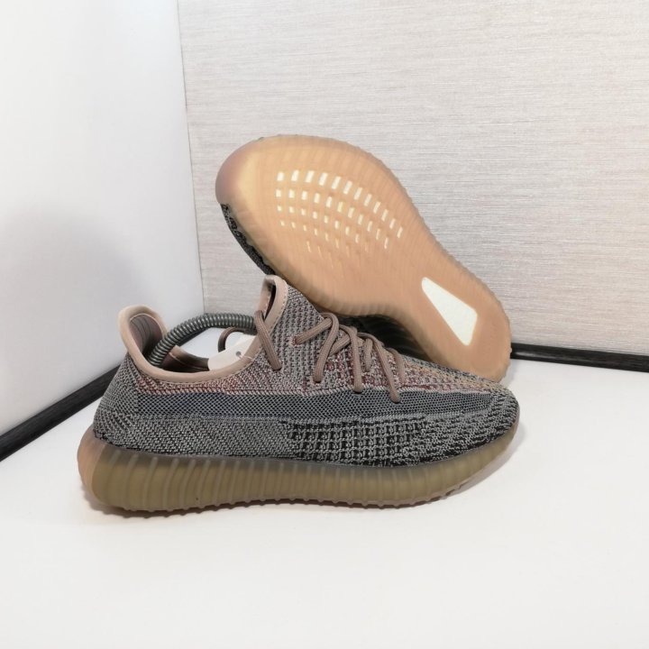 Кроссовки Adidas yeezy boost 350