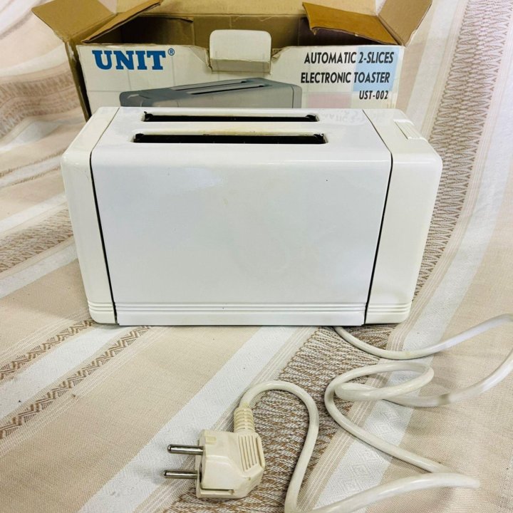 Тостер UNIT UST-002 в коробке