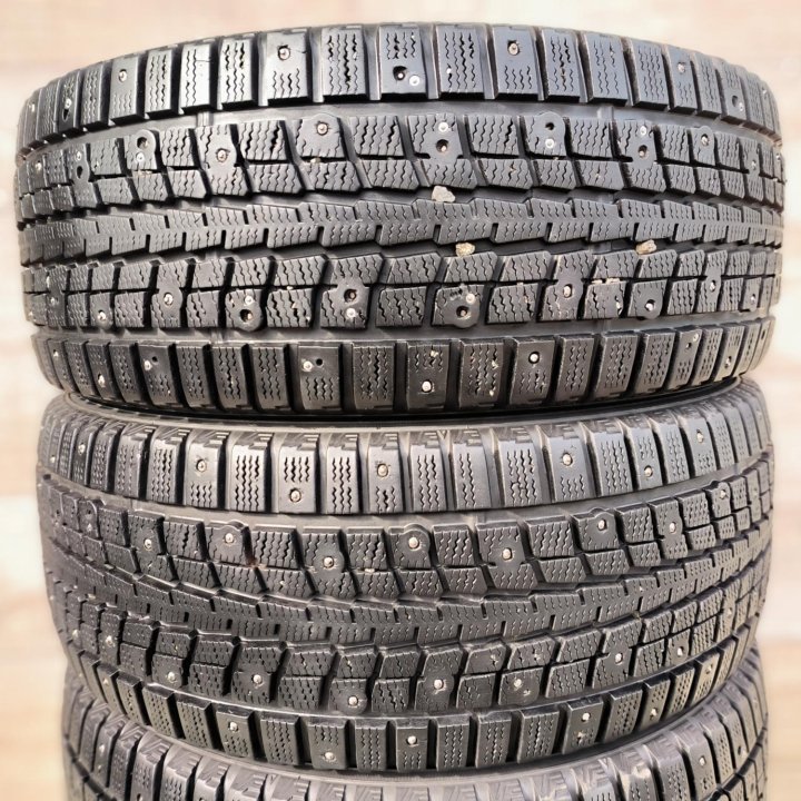 205/55/16, Dunlop Winter Ice 01, 4 шт