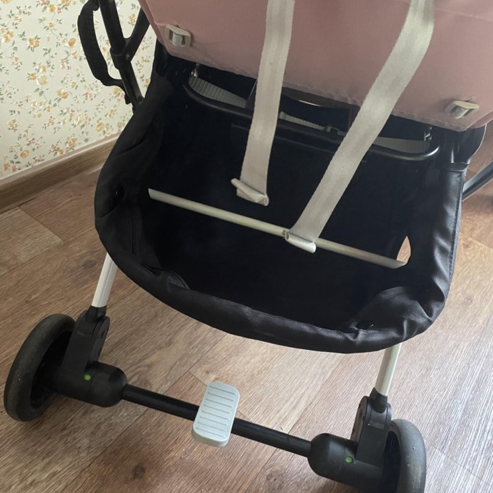 Прогулочная коляска Yoya Plus