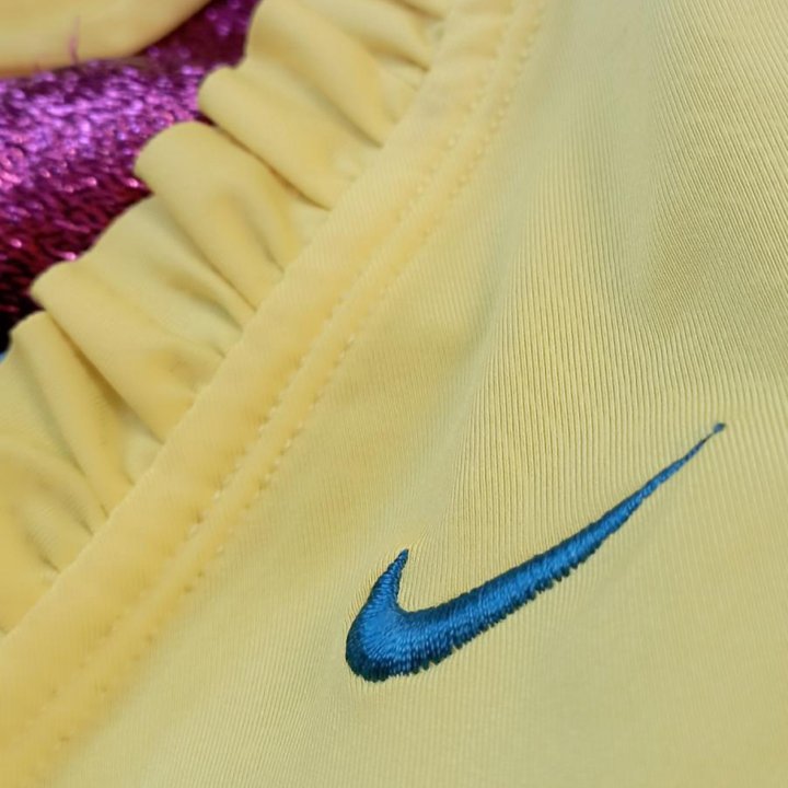 Nike 2 в 1,бра+майка.Оригинал, вышлю