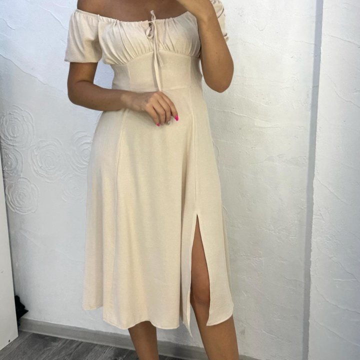 Платье новое